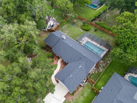 A home in LONGWOOD