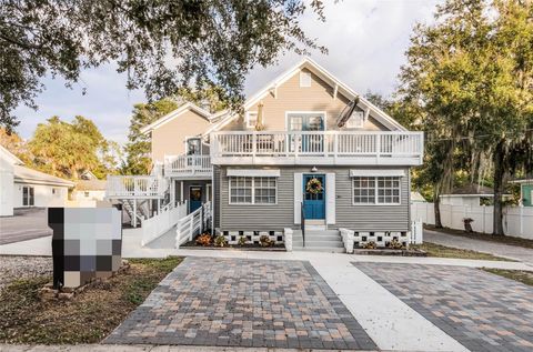 Photo of 822 N Donnelly Street #A, Mount Dora, FL 32757 (MLS # O6331568)