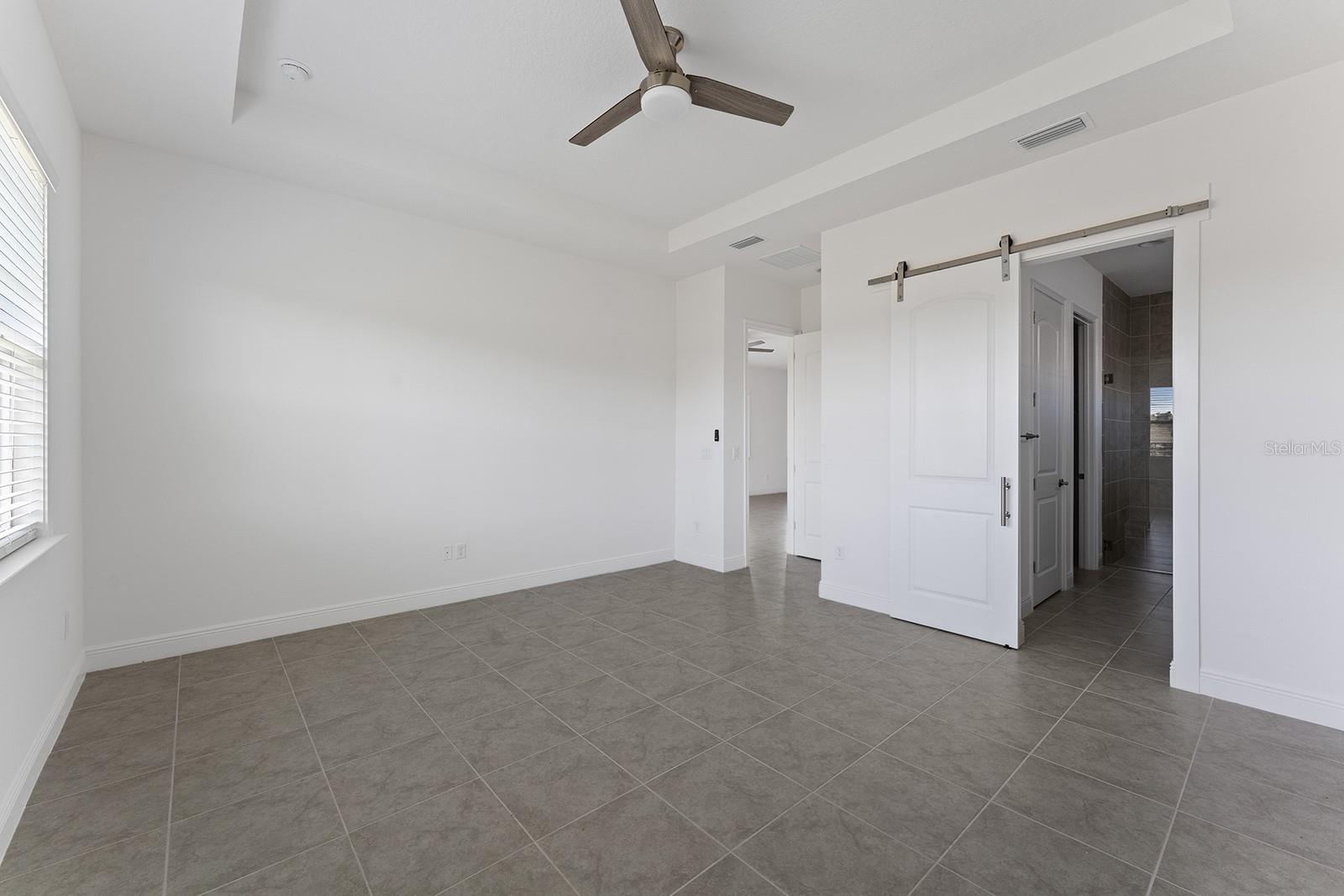 EAGLE CRK VLG J & K PH 2B1 - Residential Lease