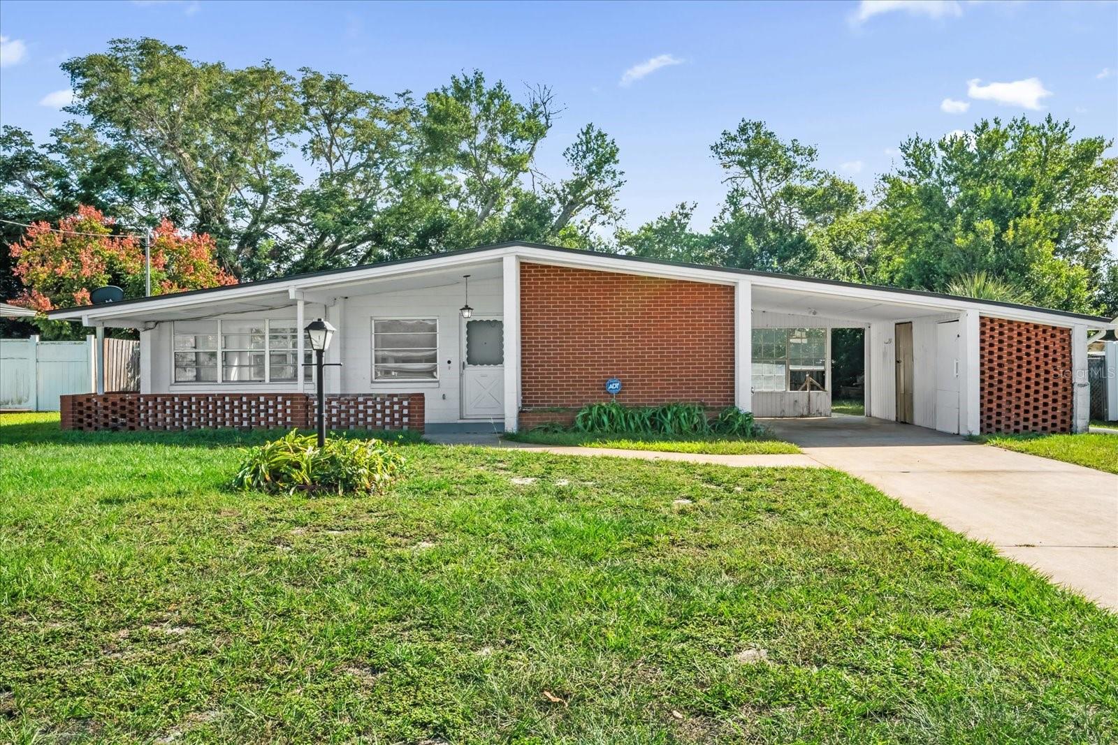 BREEZEWOOD PARK UNIT 03 - Residential