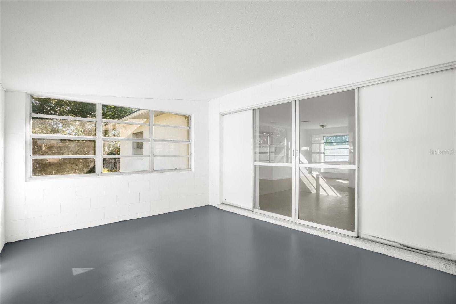 BREEZEWOOD PARK UNIT 03 - Residential