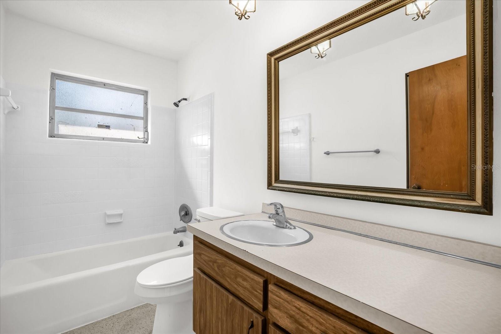 BREEZEWOOD PARK UNIT 03 - Residential