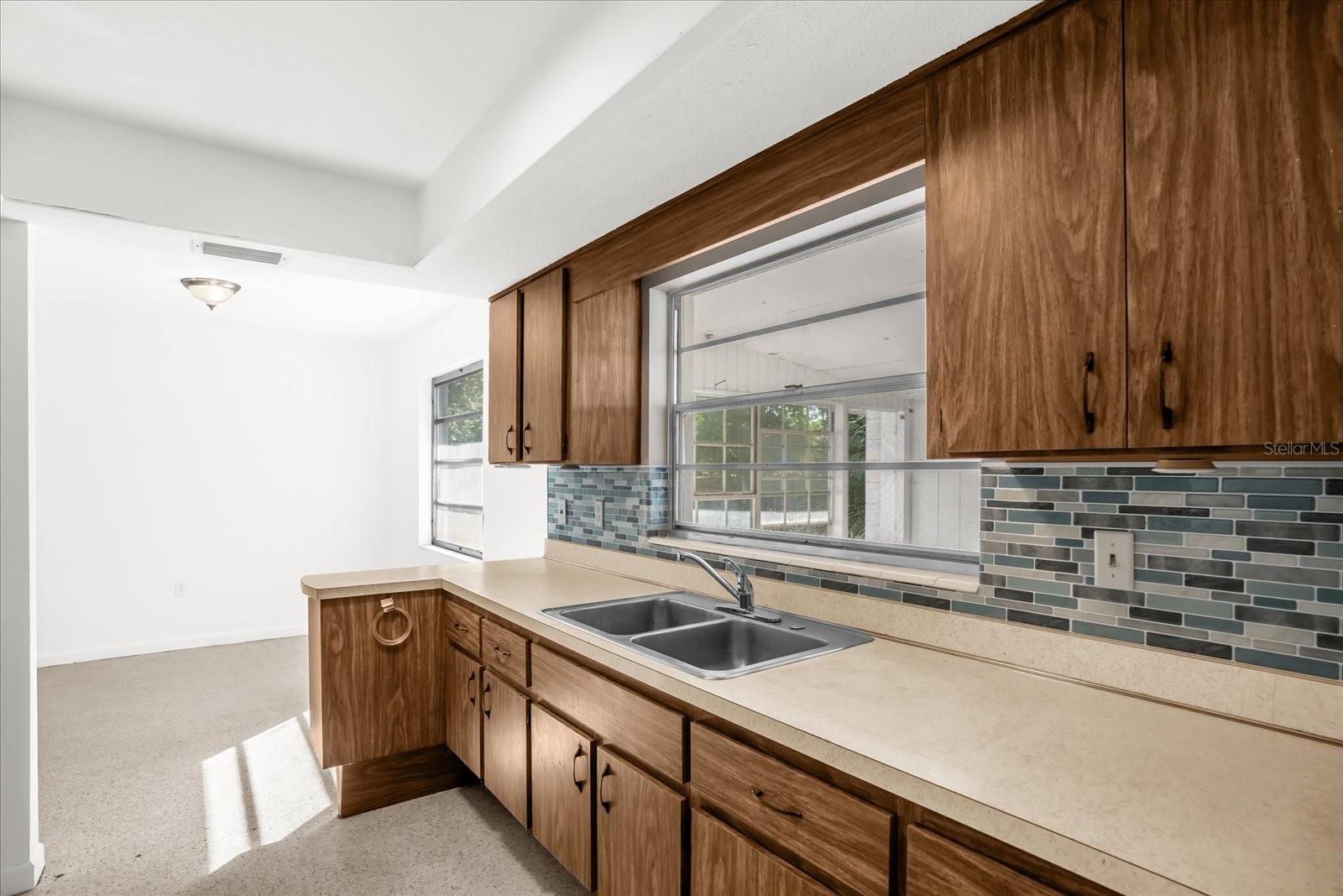 BREEZEWOOD PARK UNIT 03 - Residential