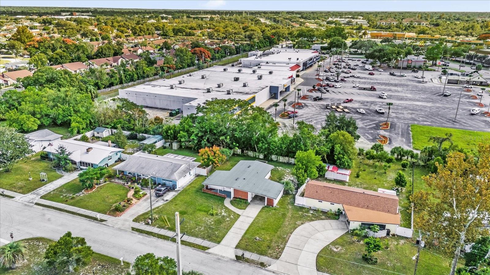 BREEZEWOOD PARK UNIT 03 - Residential