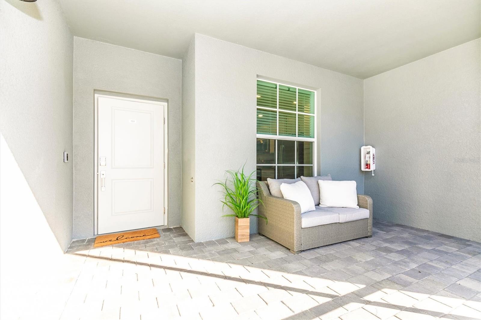 WELLEN PARK GOLF & COUNTRY CLUB - Residential Lease