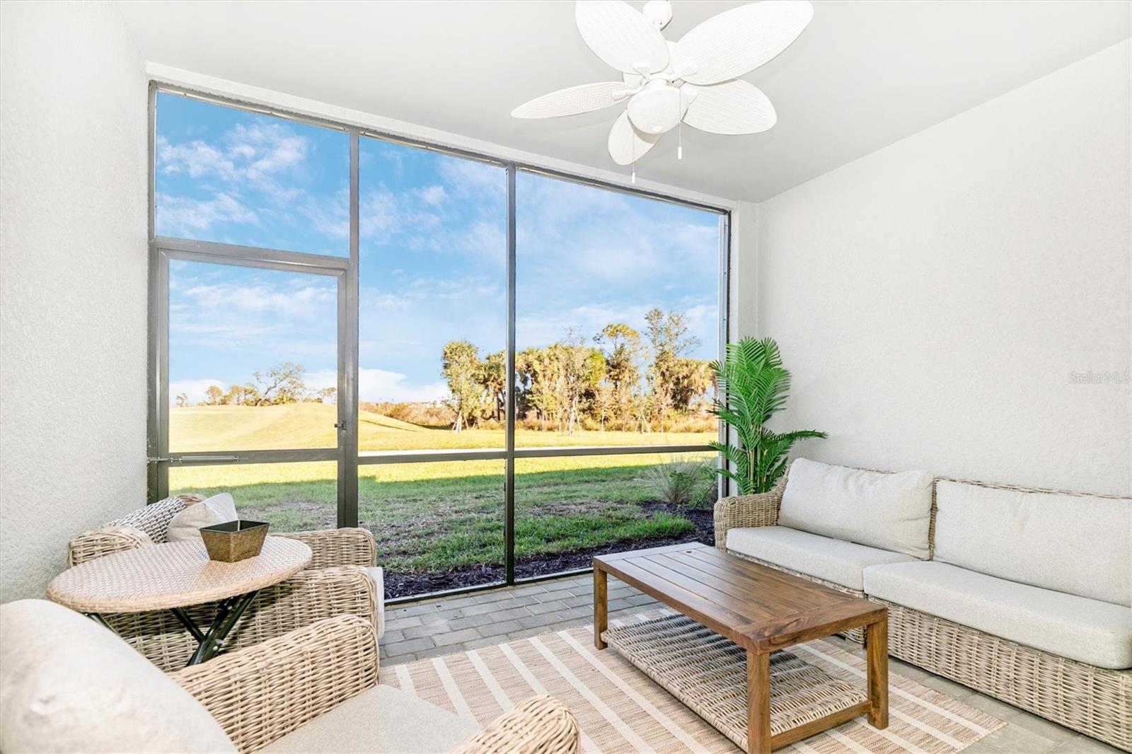 WELLEN PARK GOLF & COUNTRY CLUB - Residential Lease