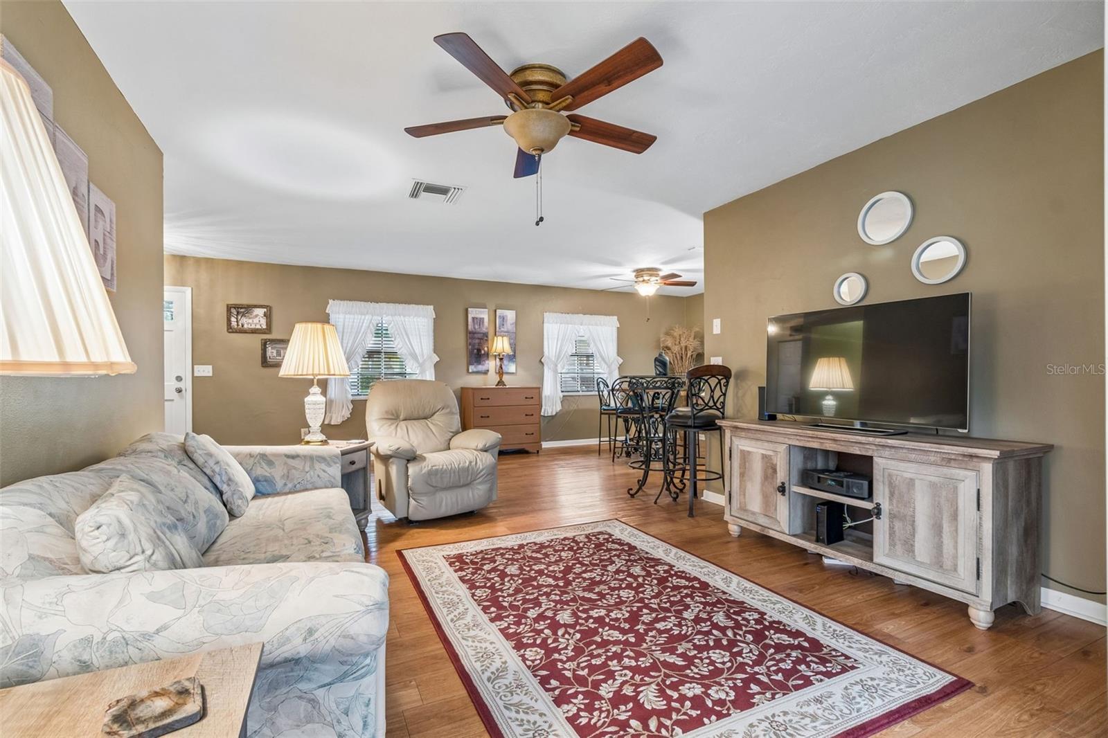 SPRING HILL - Residential