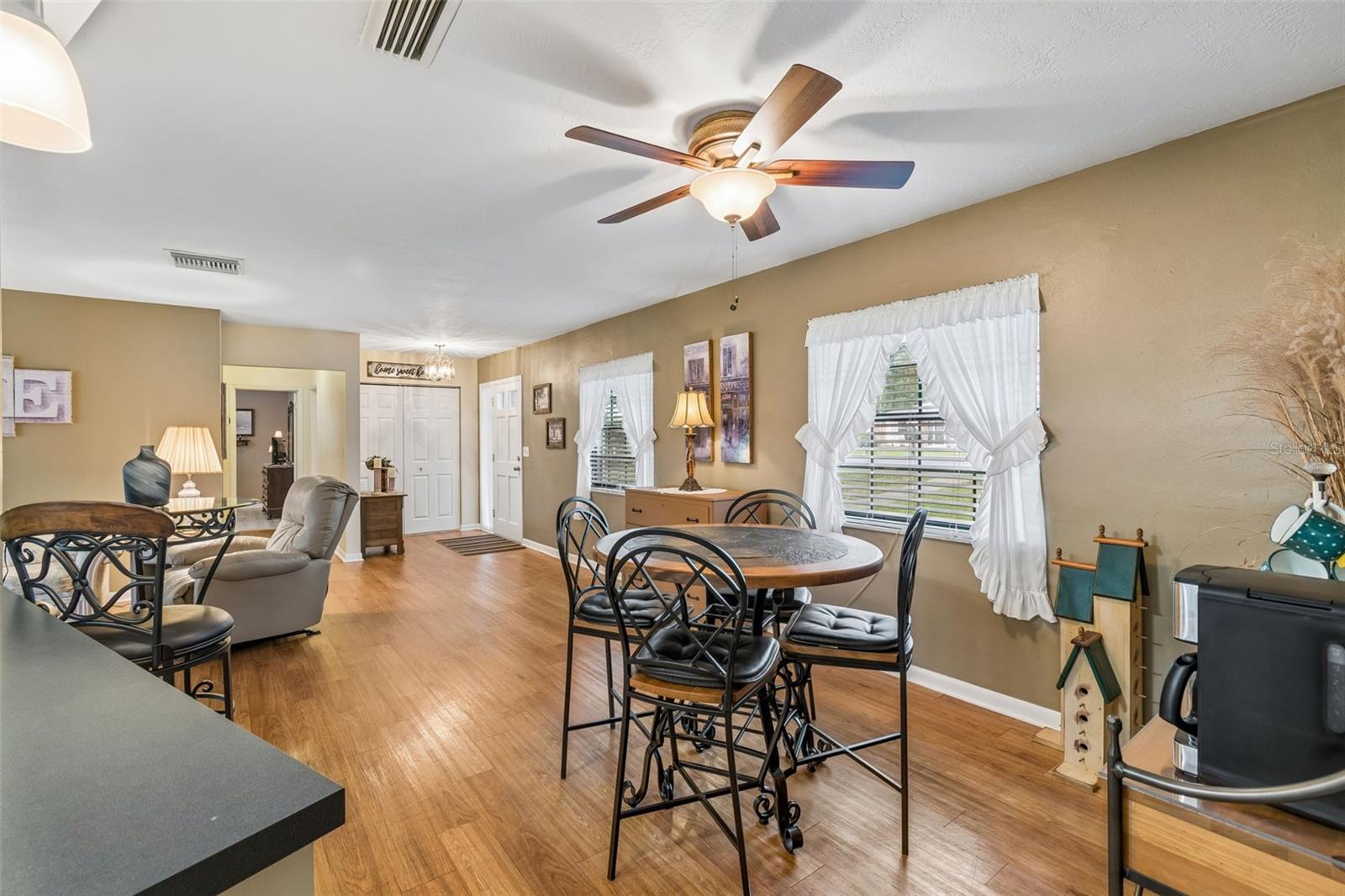 SPRING HILL - Residential