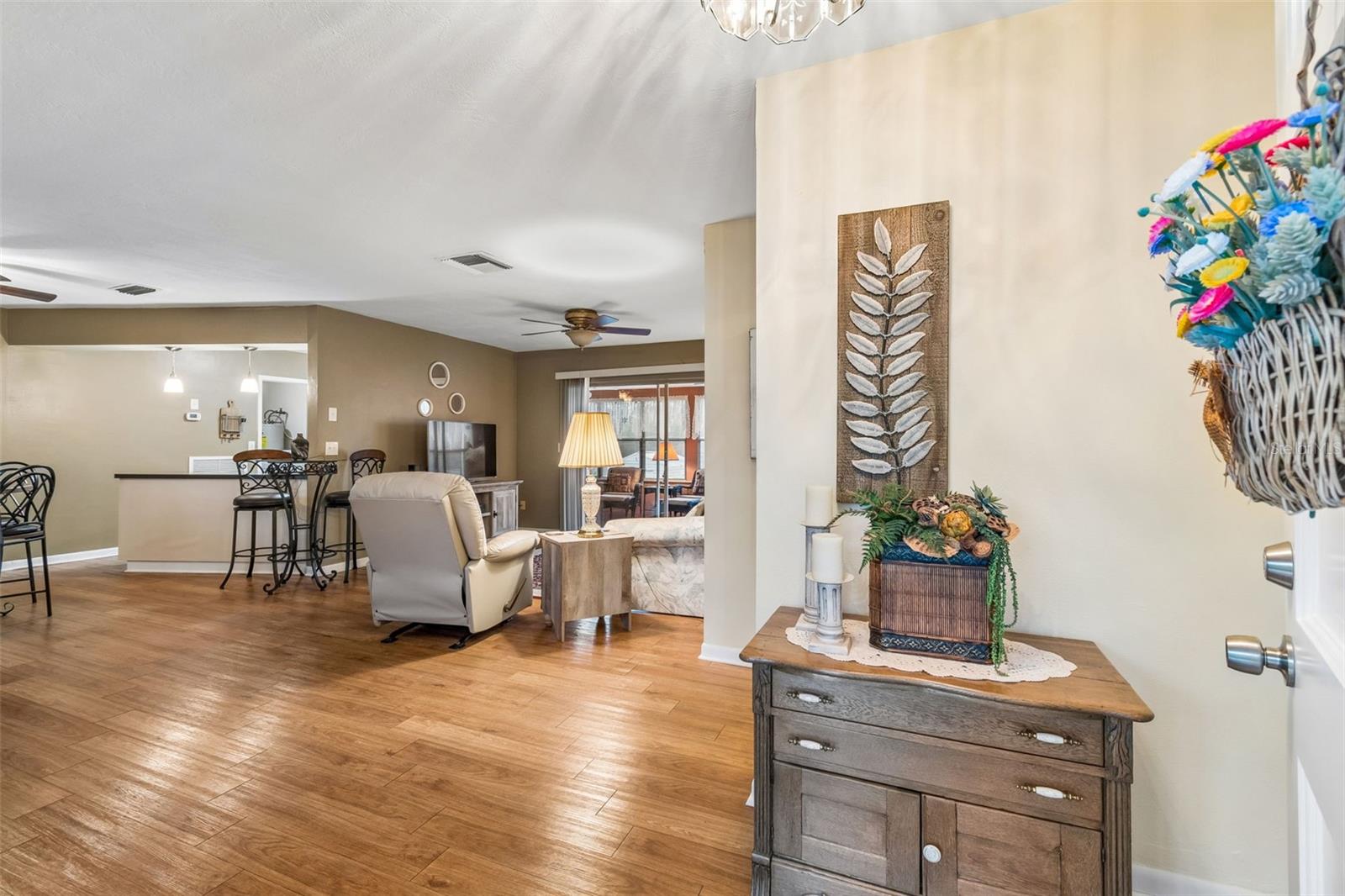 SPRING HILL - Residential