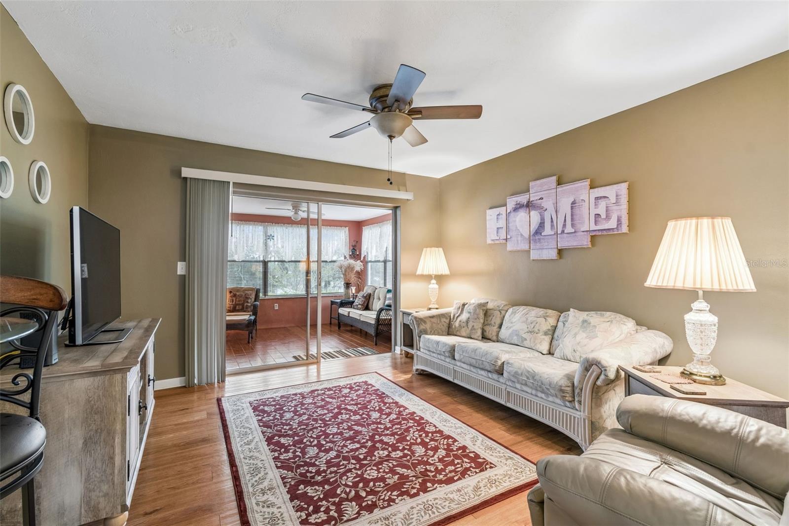 SPRING HILL - Residential