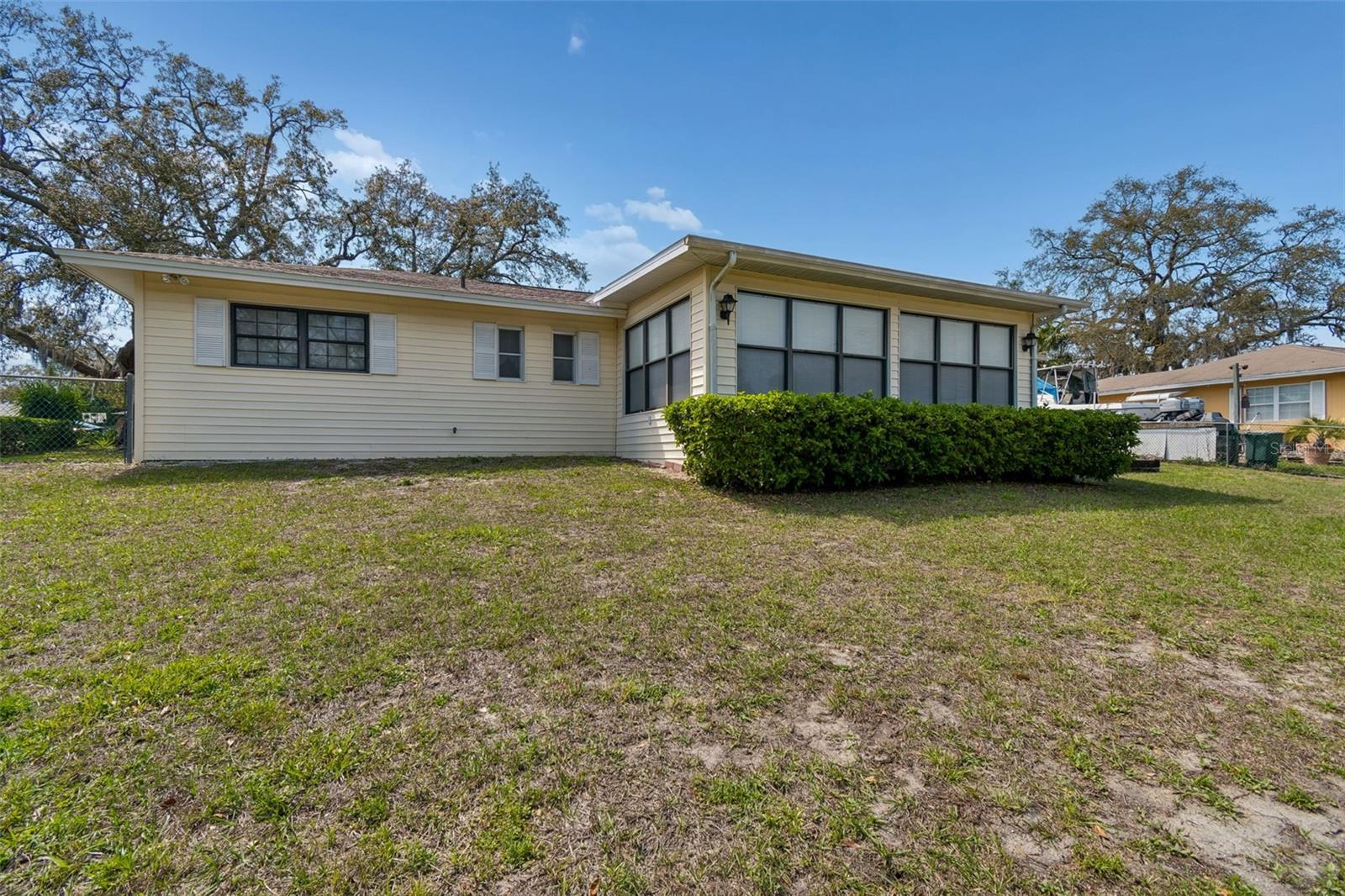 SPRING HILL - Residential