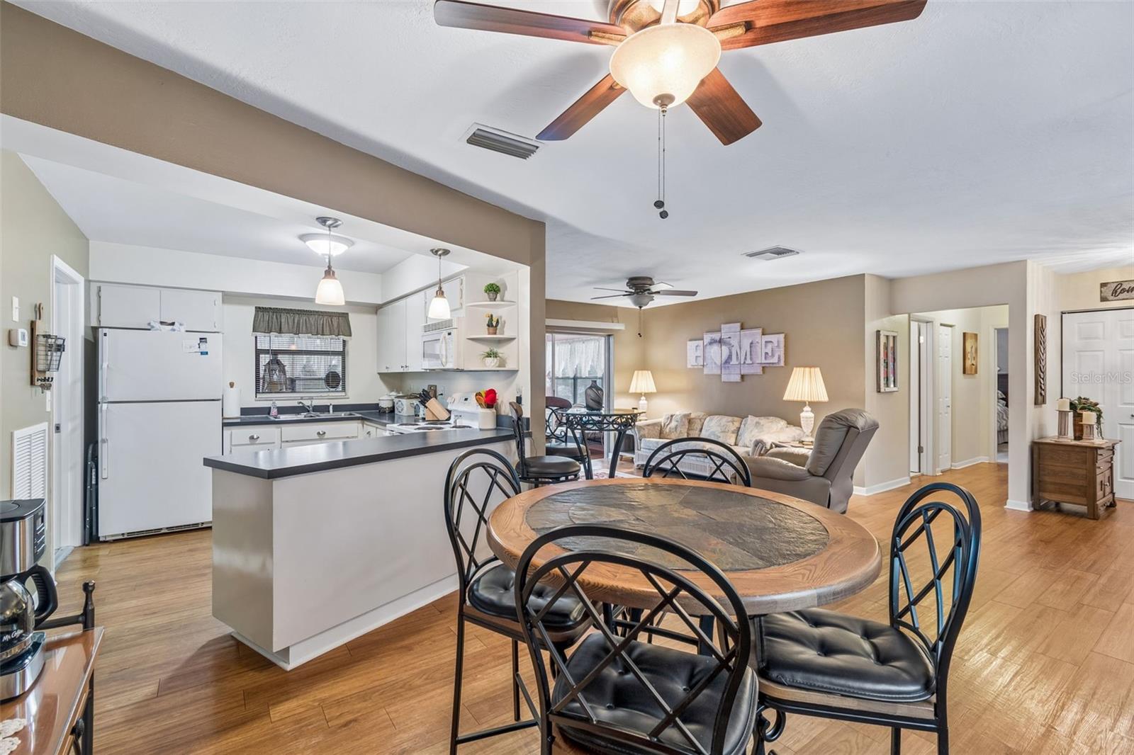 SPRING HILL - Residential