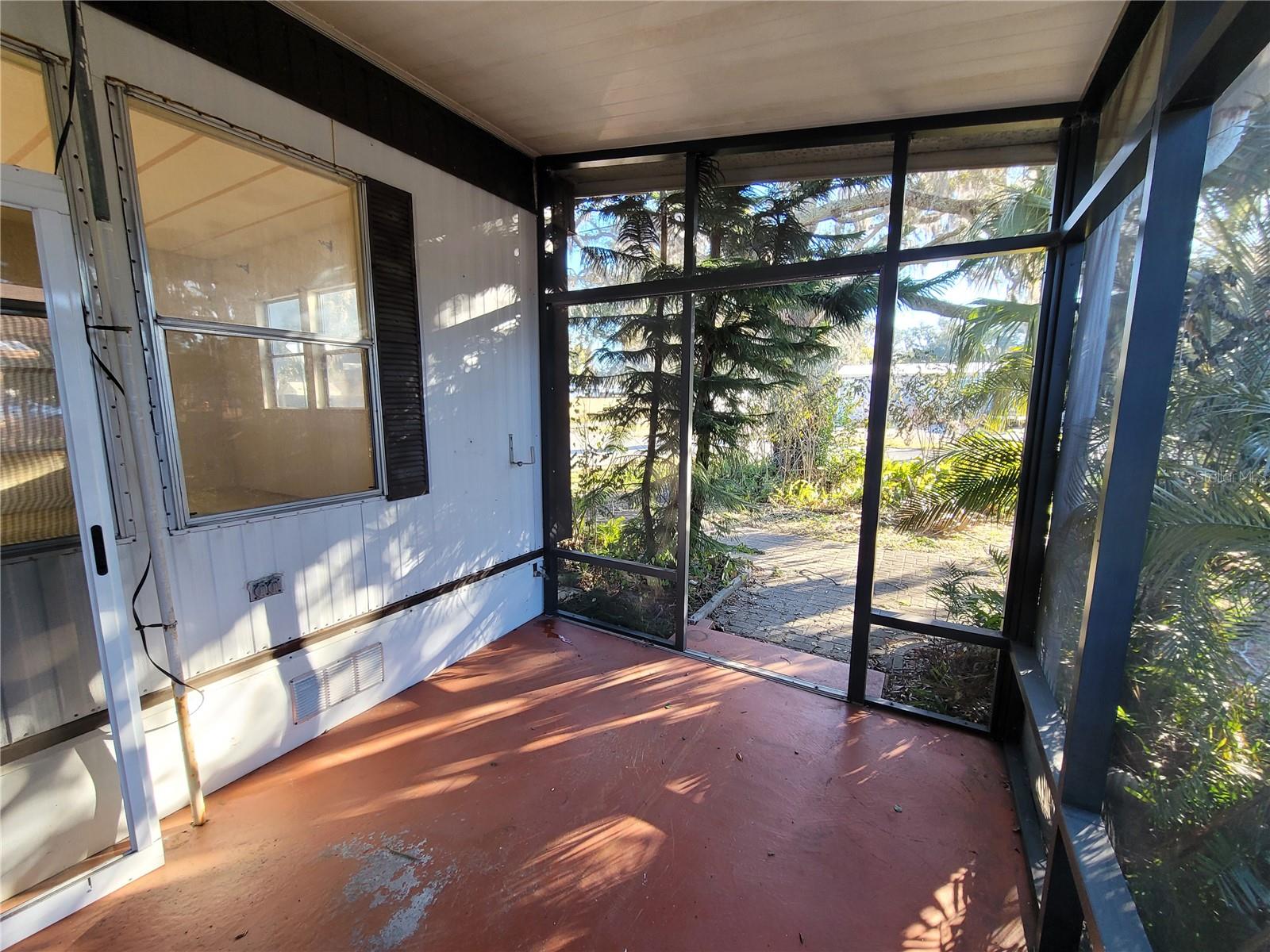 BETMAR ACRES - Residential