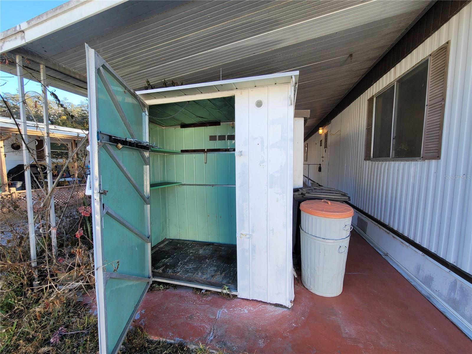 BETMAR ACRES - Residential