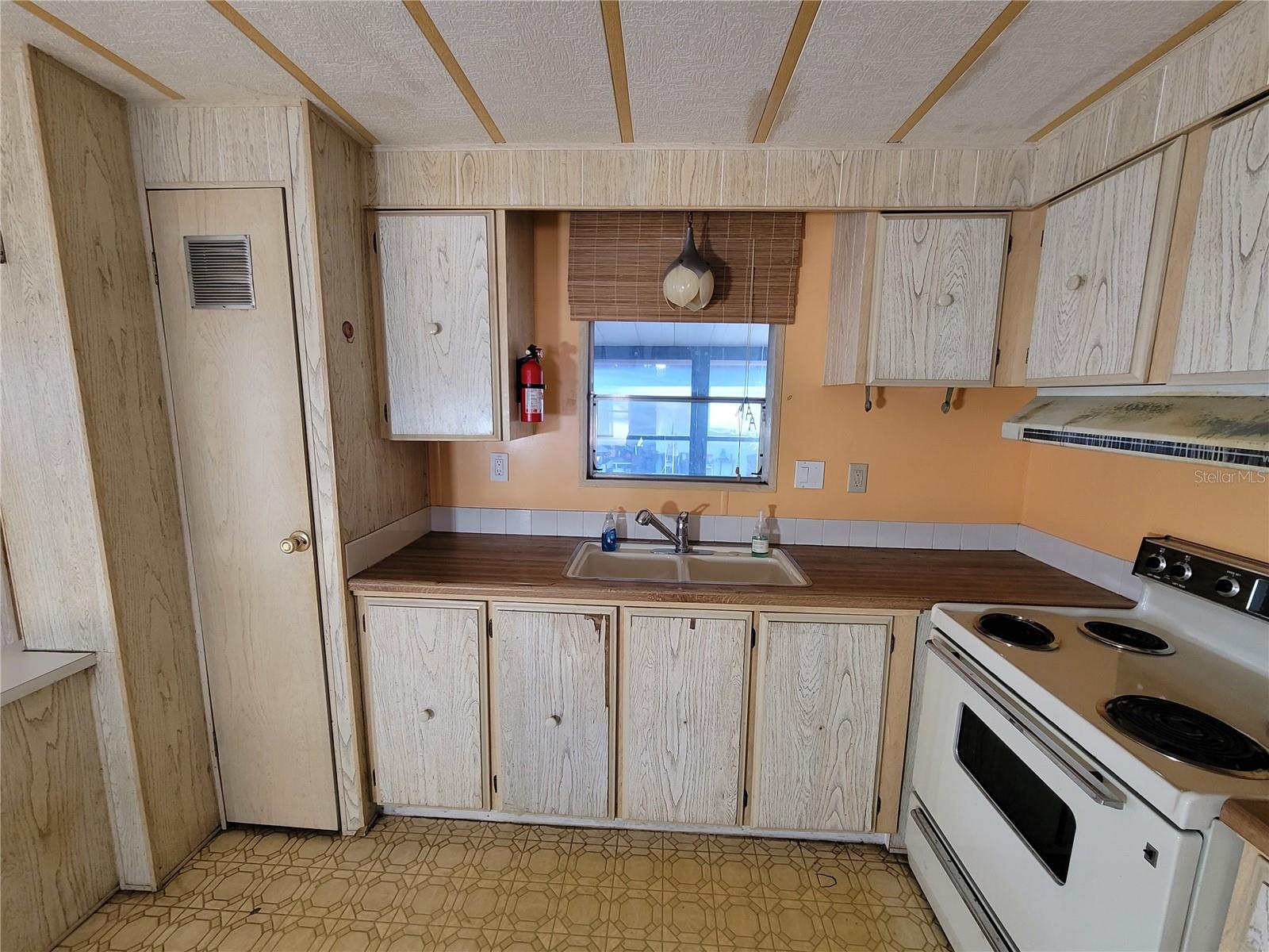 BETMAR ACRES - Residential