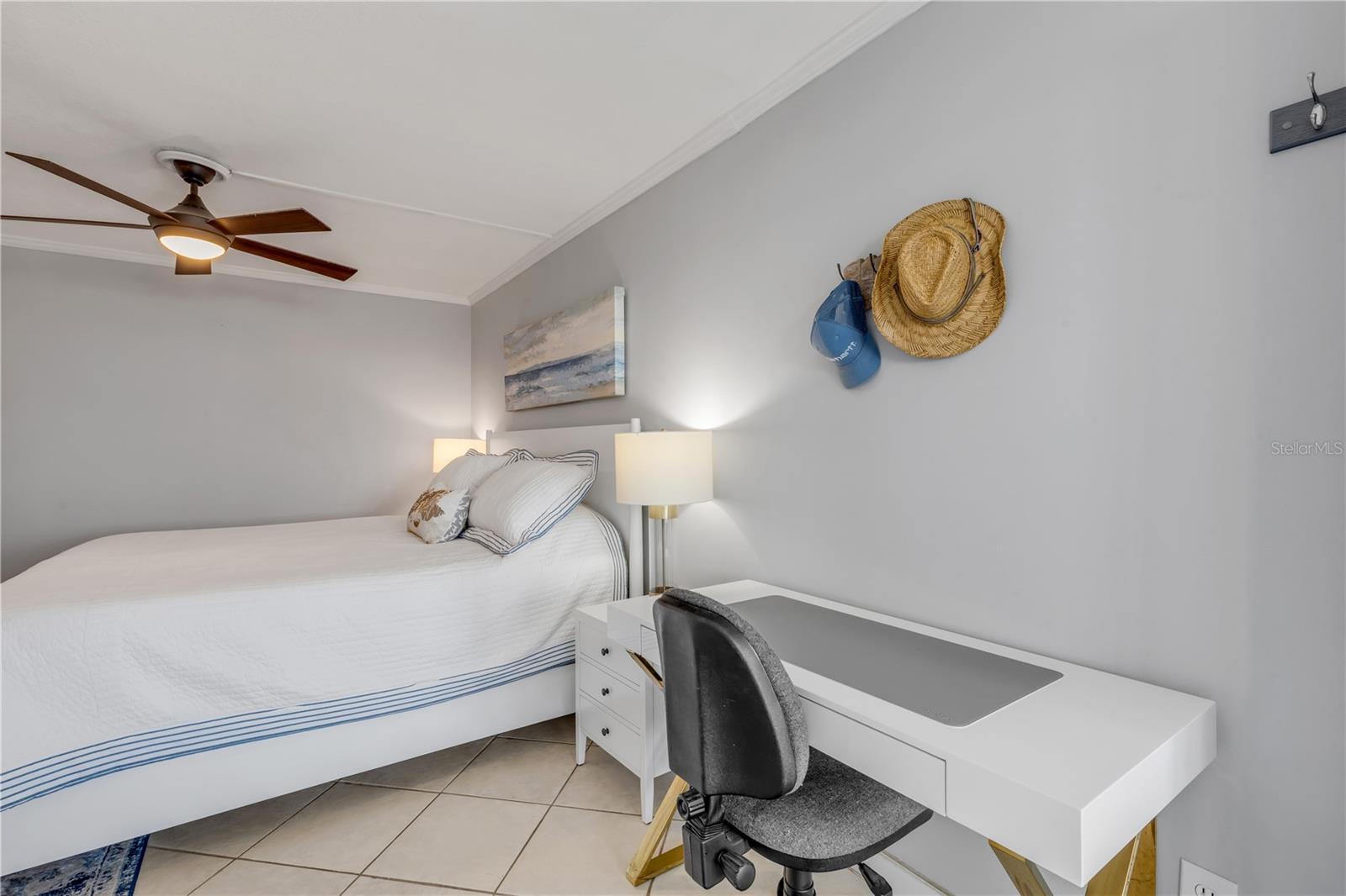 OCEAN VIEW TOWERS - Residential