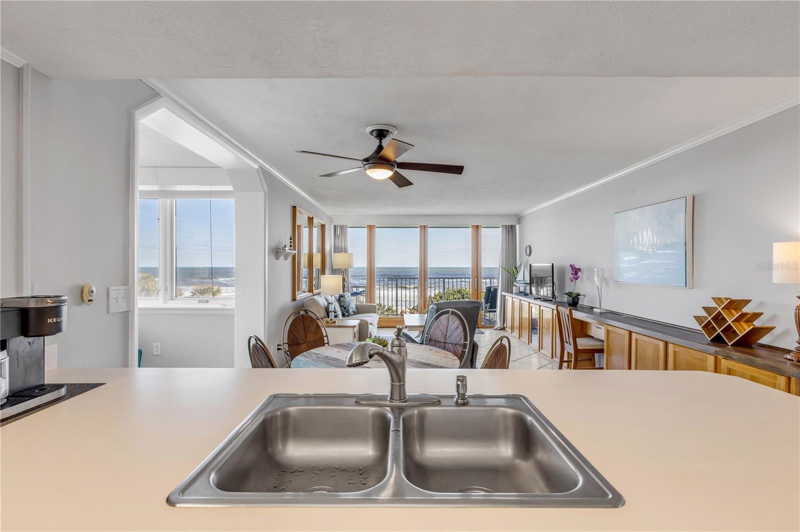 OCEAN VIEW TOWERS - Residential