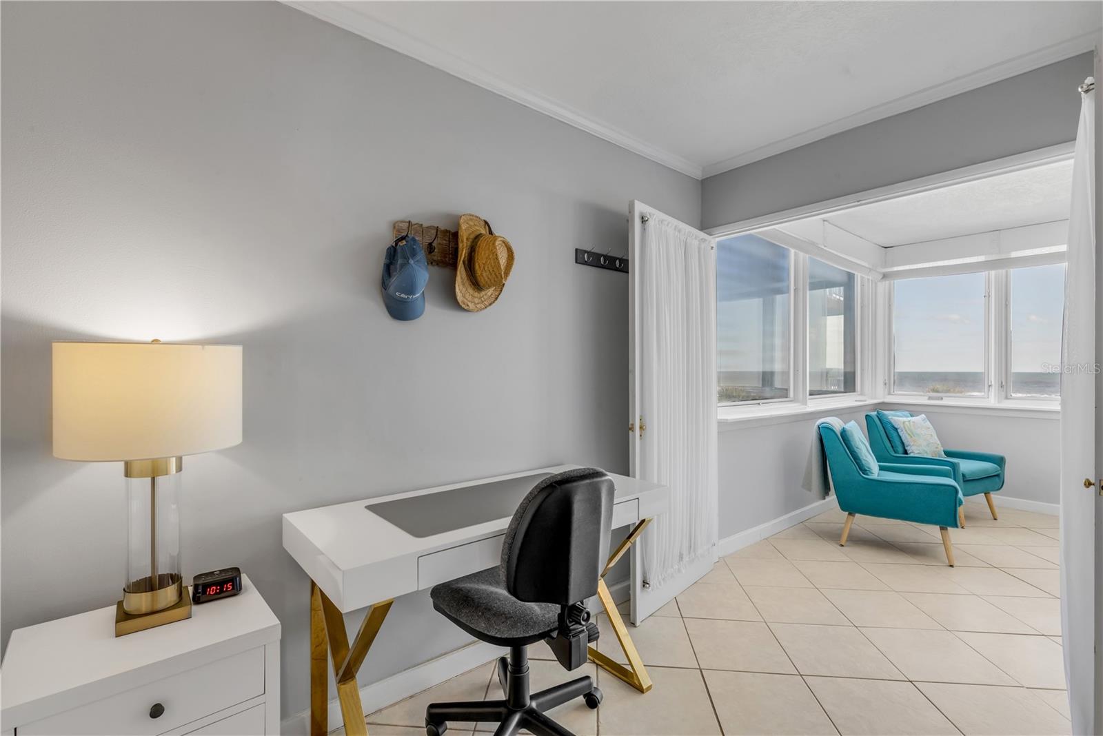 OCEAN VIEW TOWERS - Residential