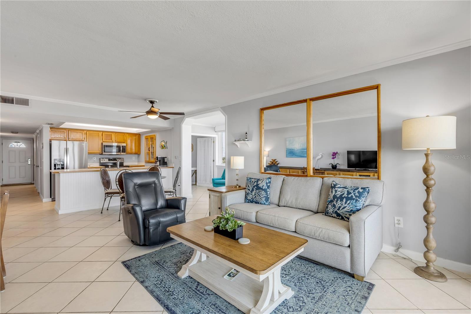 OCEAN VIEW TOWERS - Residential