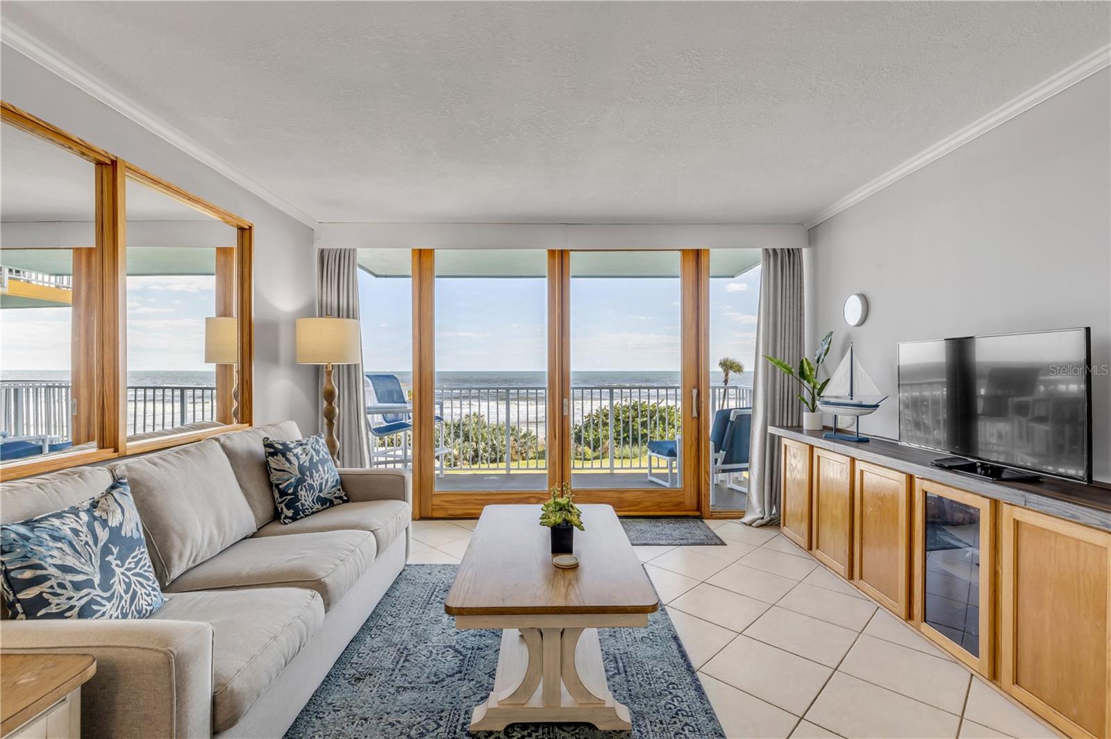 OCEAN VIEW TOWERS - Residential