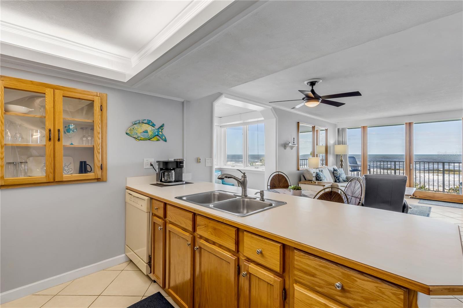 OCEAN VIEW TOWERS - Residential