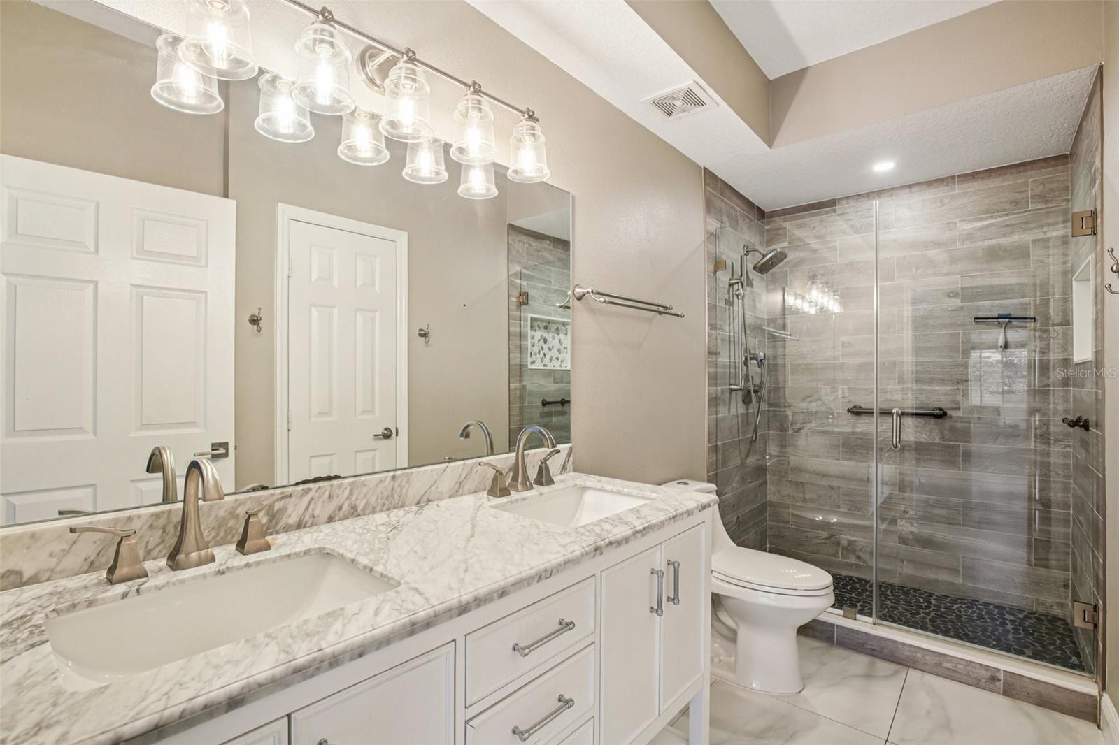 HYDE PARK WALK A CONDO - Residential