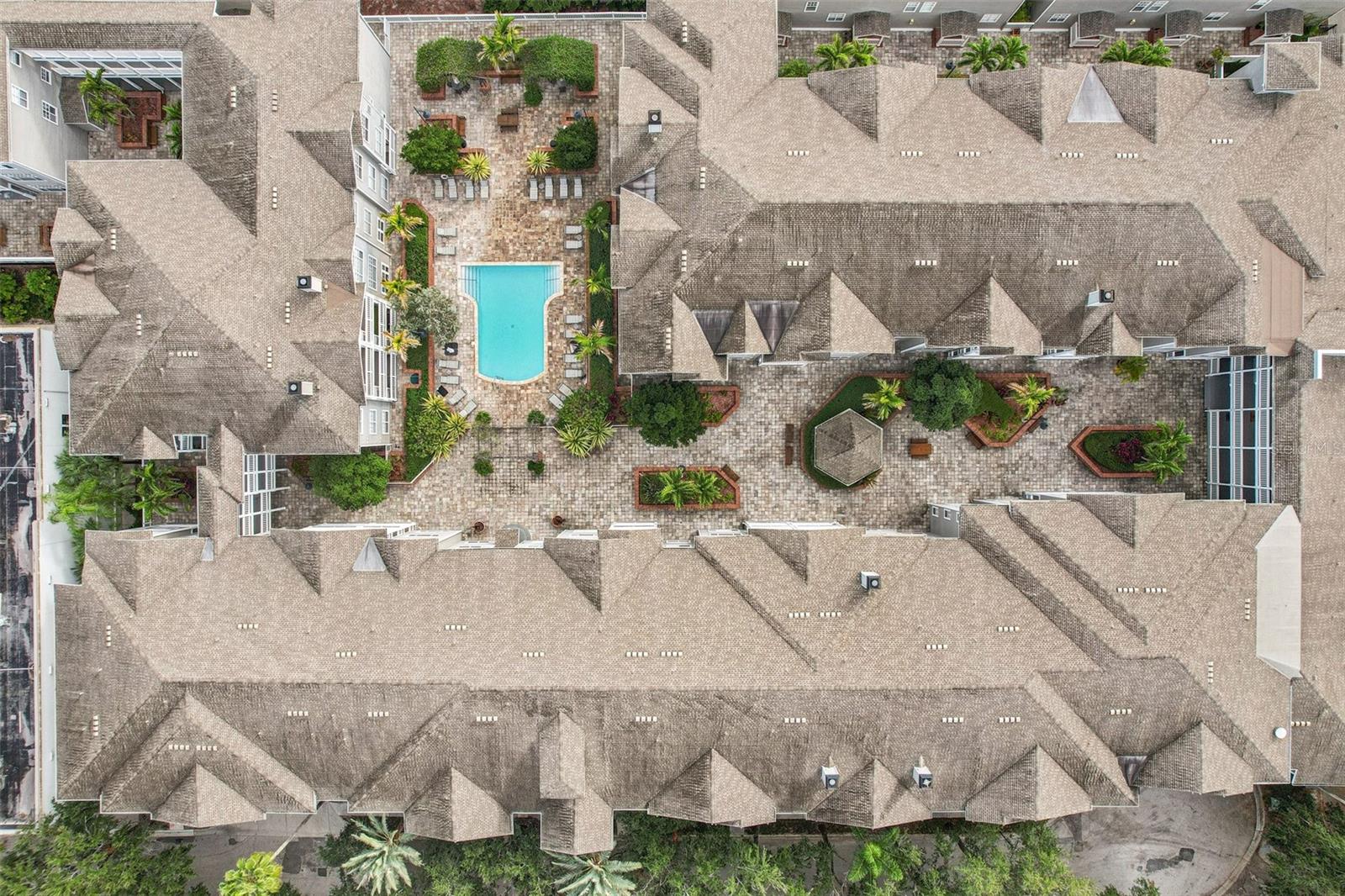 HYDE PARK WALK A CONDO - Residential