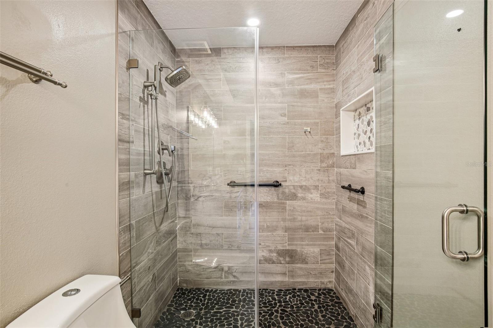 HYDE PARK WALK A CONDO - Residential