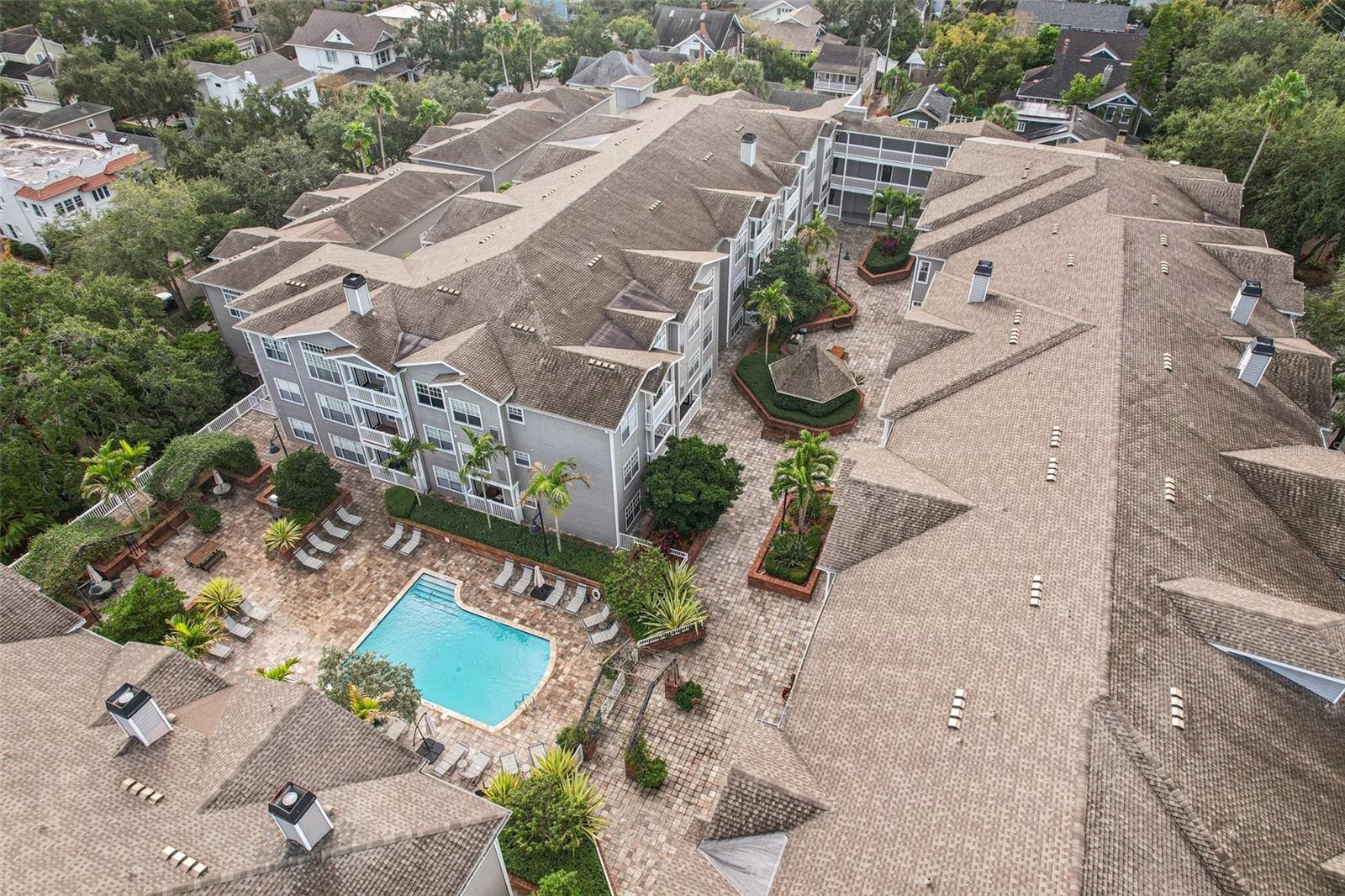 HYDE PARK WALK A CONDO - Residential