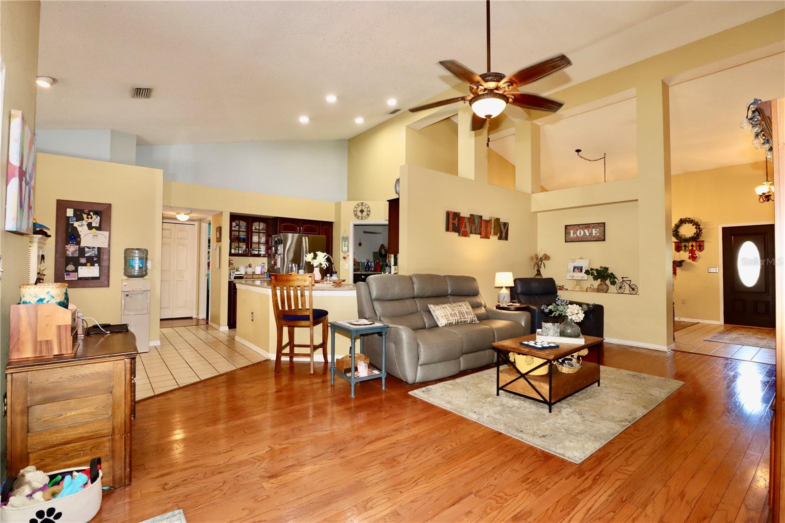 FIELDSTONE VILLAGE AT WOODFIELD ADD - Residential