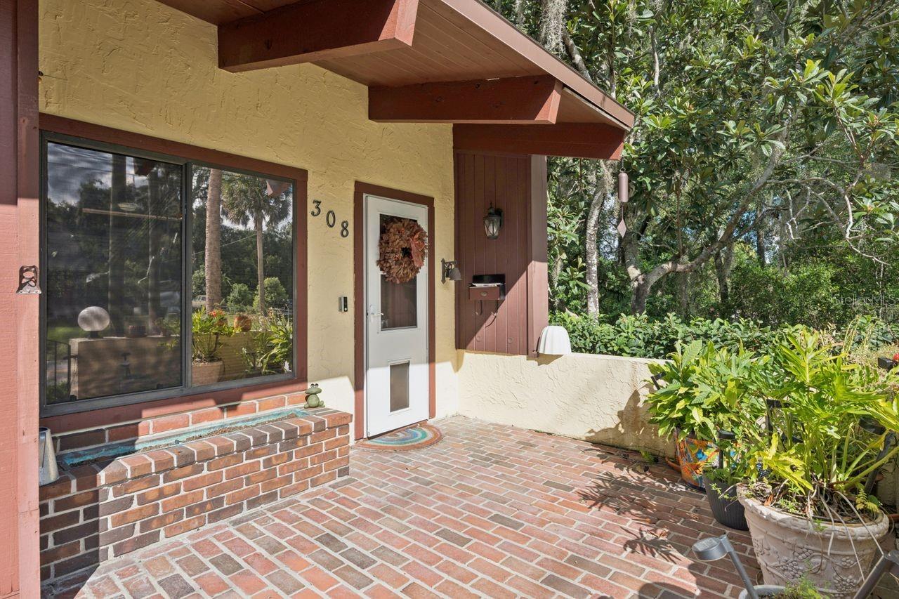 308 N GARFIELD AVENUE