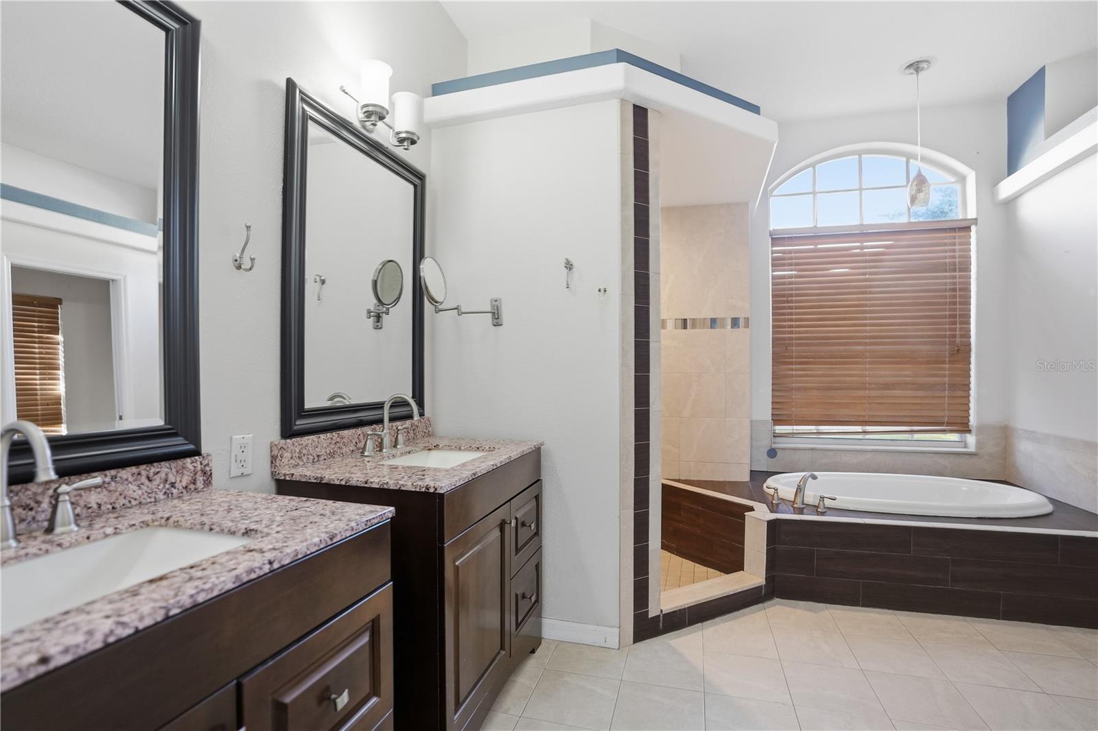 GOLFERS CLUB ESTATE - Residential