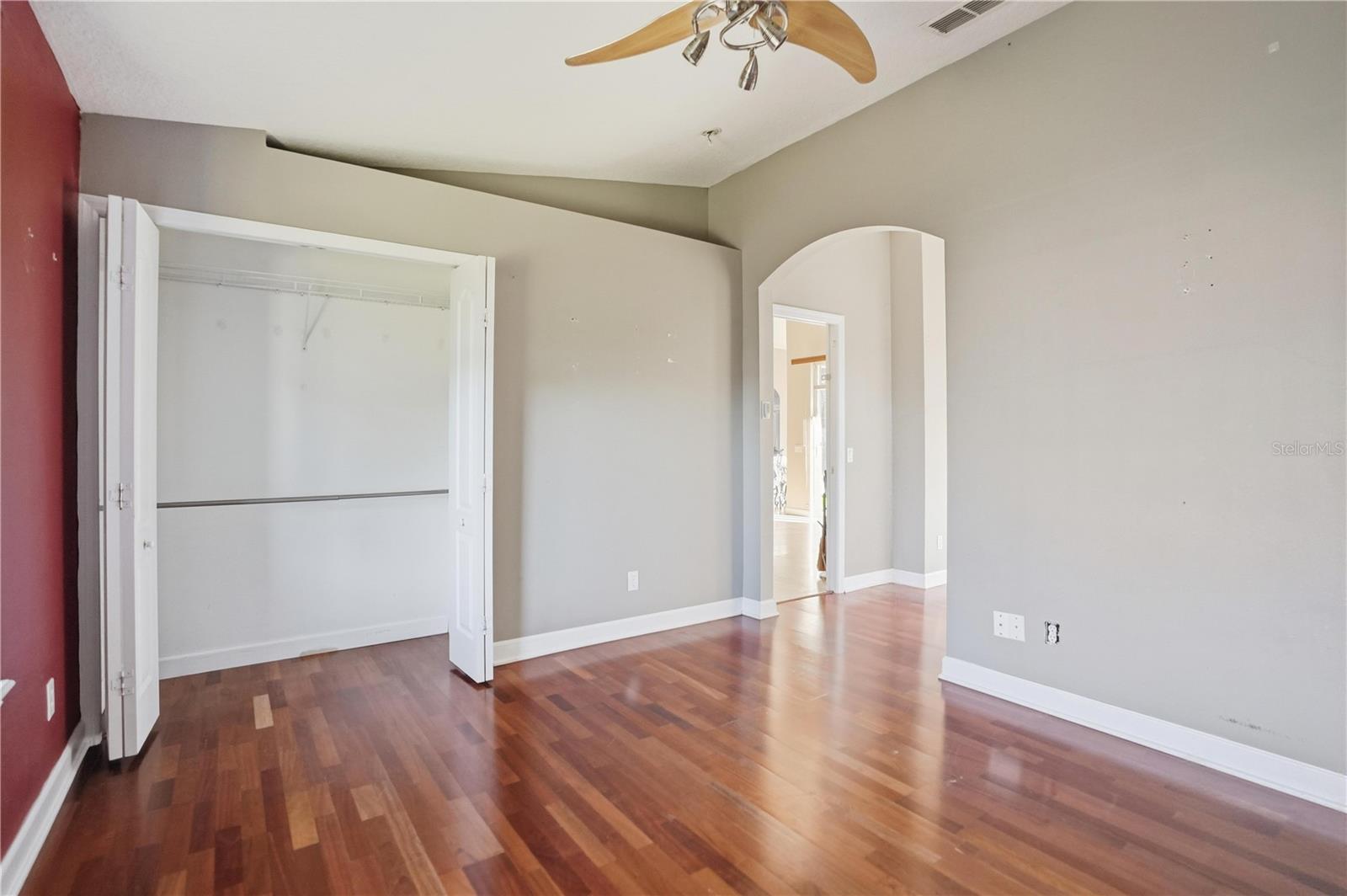 GOLFERS CLUB ESTATE - Residential