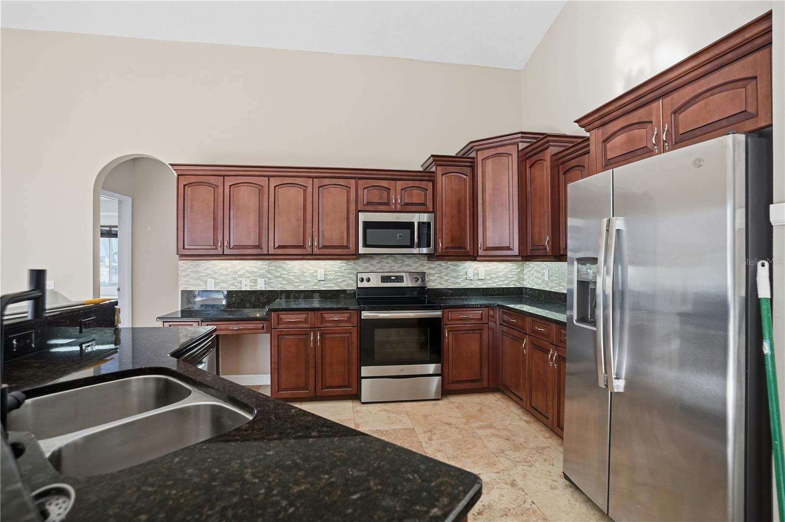 GOLFERS CLUB ESTATE - Residential