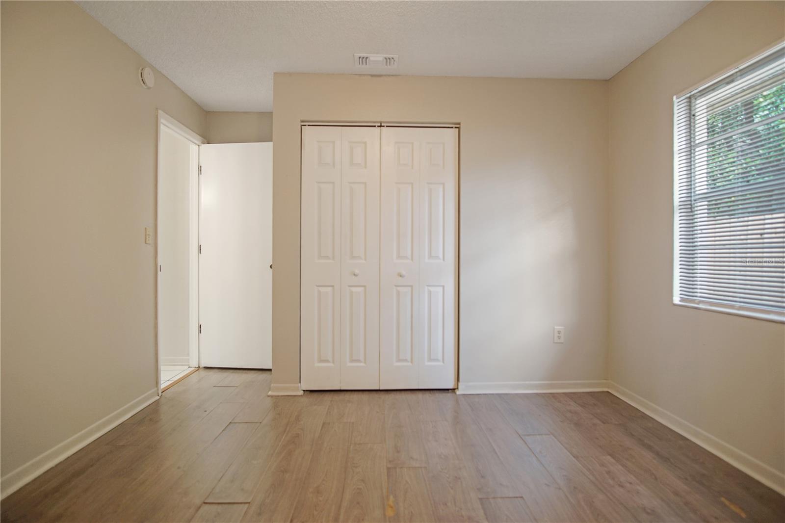 SHORE ACRES - Residential Lease