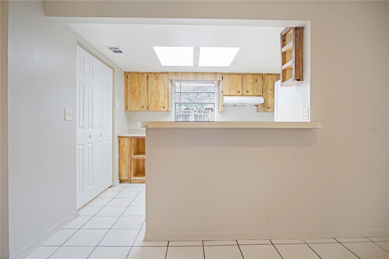 SHORE ACRES - Residential Lease