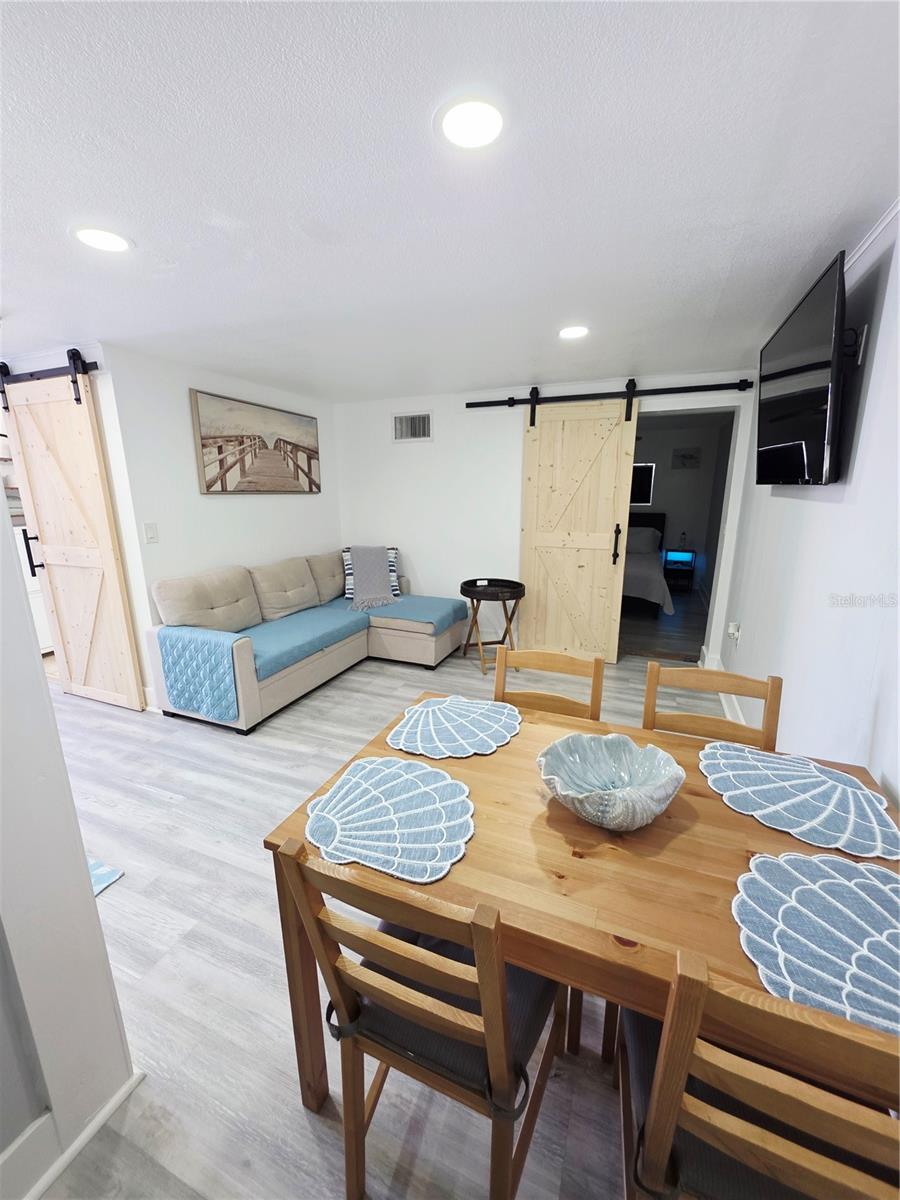 APOLLO BEACH UNIT ONE PT ONE - Residential