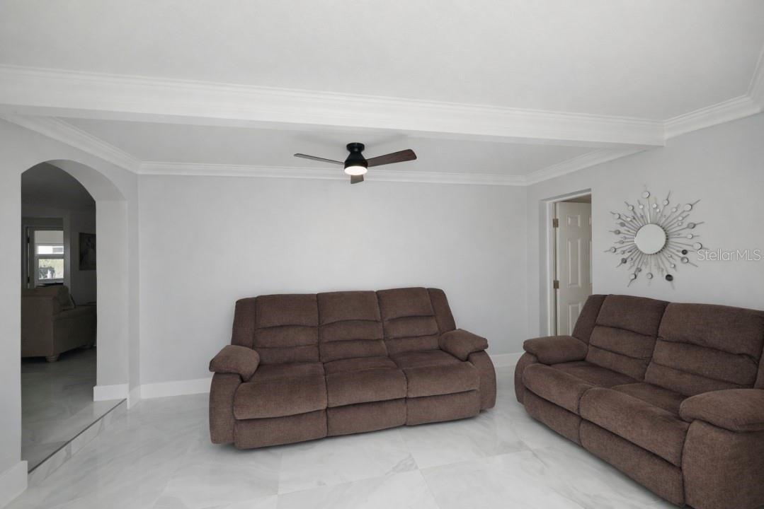 APOLLO BEACH UNIT ONE PT ONE - Residential
