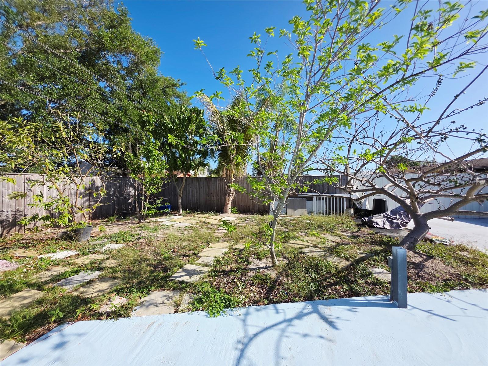APOLLO BEACH UNIT ONE PT ONE - Residential