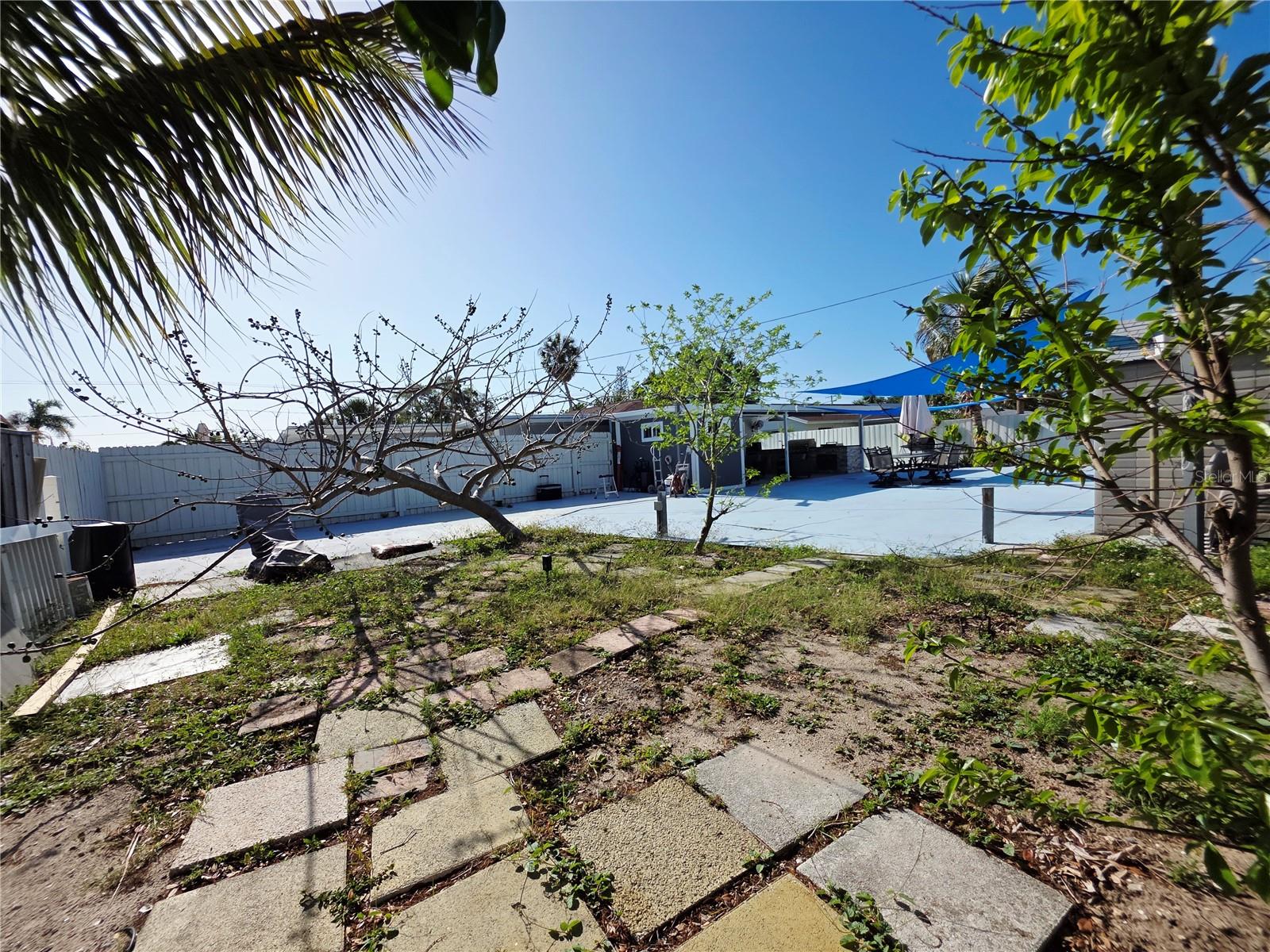 APOLLO BEACH UNIT ONE PT ONE - Residential
