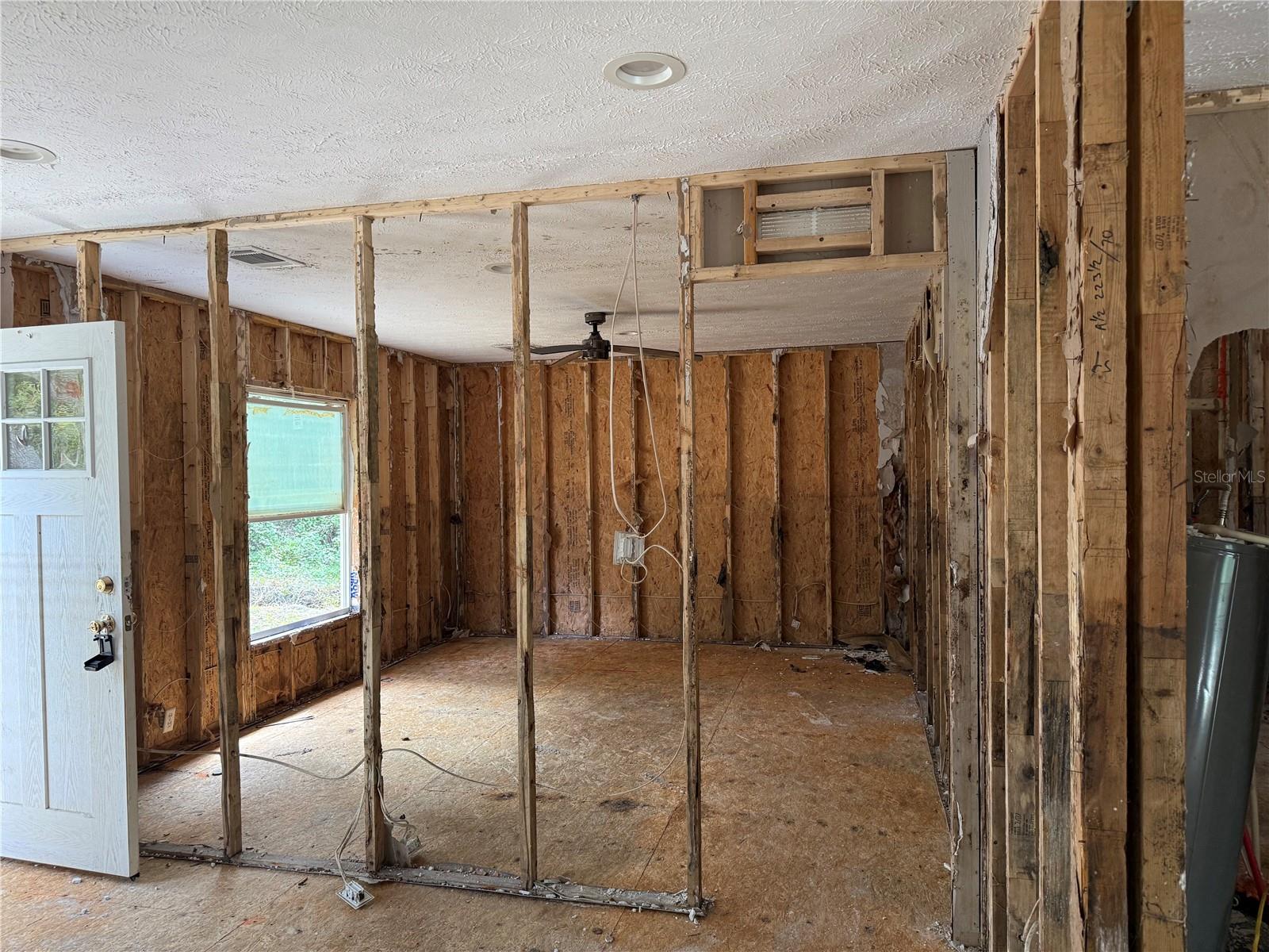 4319 POCAHONTAS DRIVE