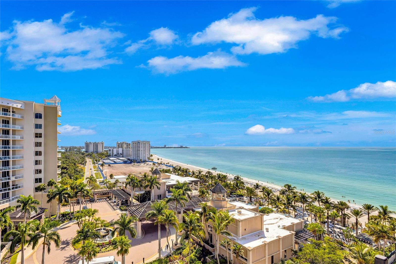 LIDO BEACH CLUB - Residential