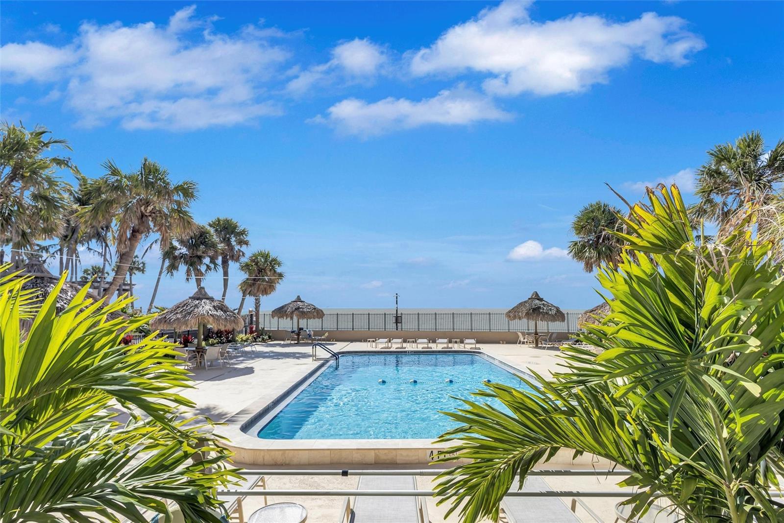 LIDO BEACH CLUB - Residential