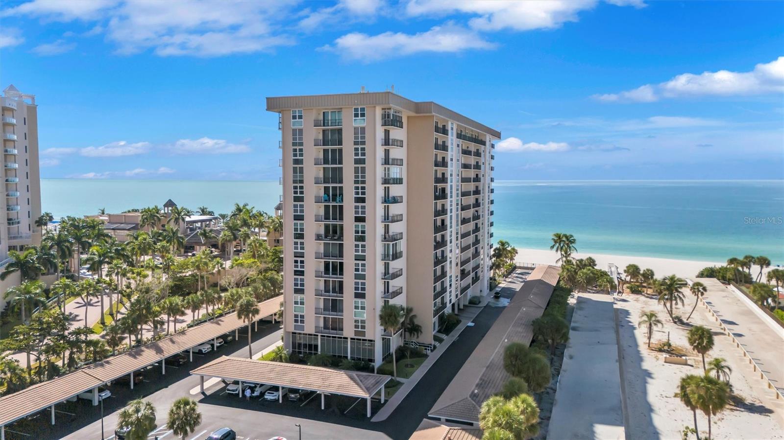 LIDO BEACH CLUB - Residential