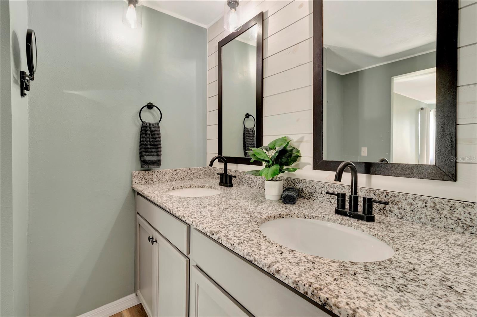 ZELLWOOD STATION COOP MH PARK - Residential