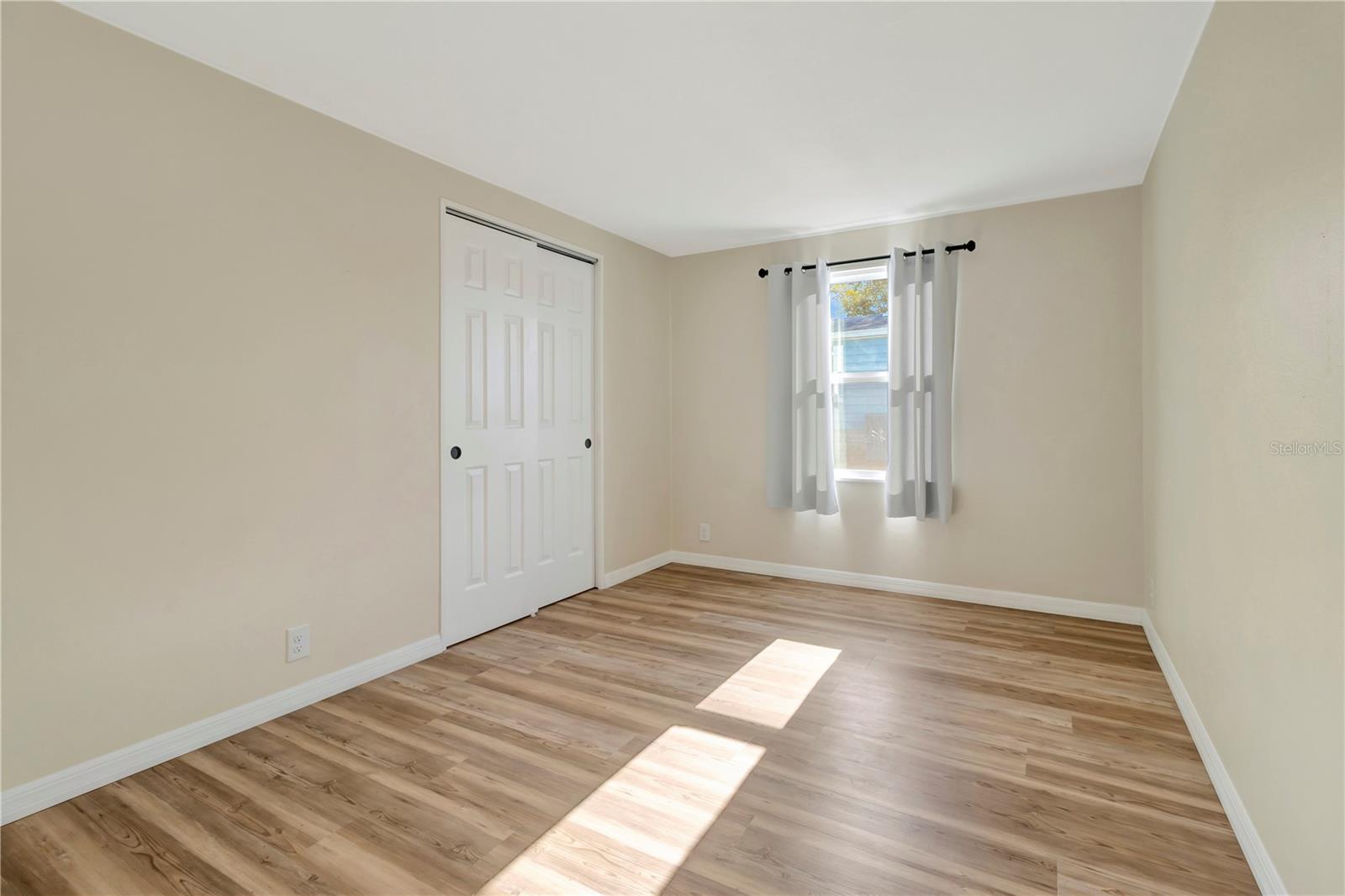 ZELLWOOD STATION COOP MH PARK - Residential