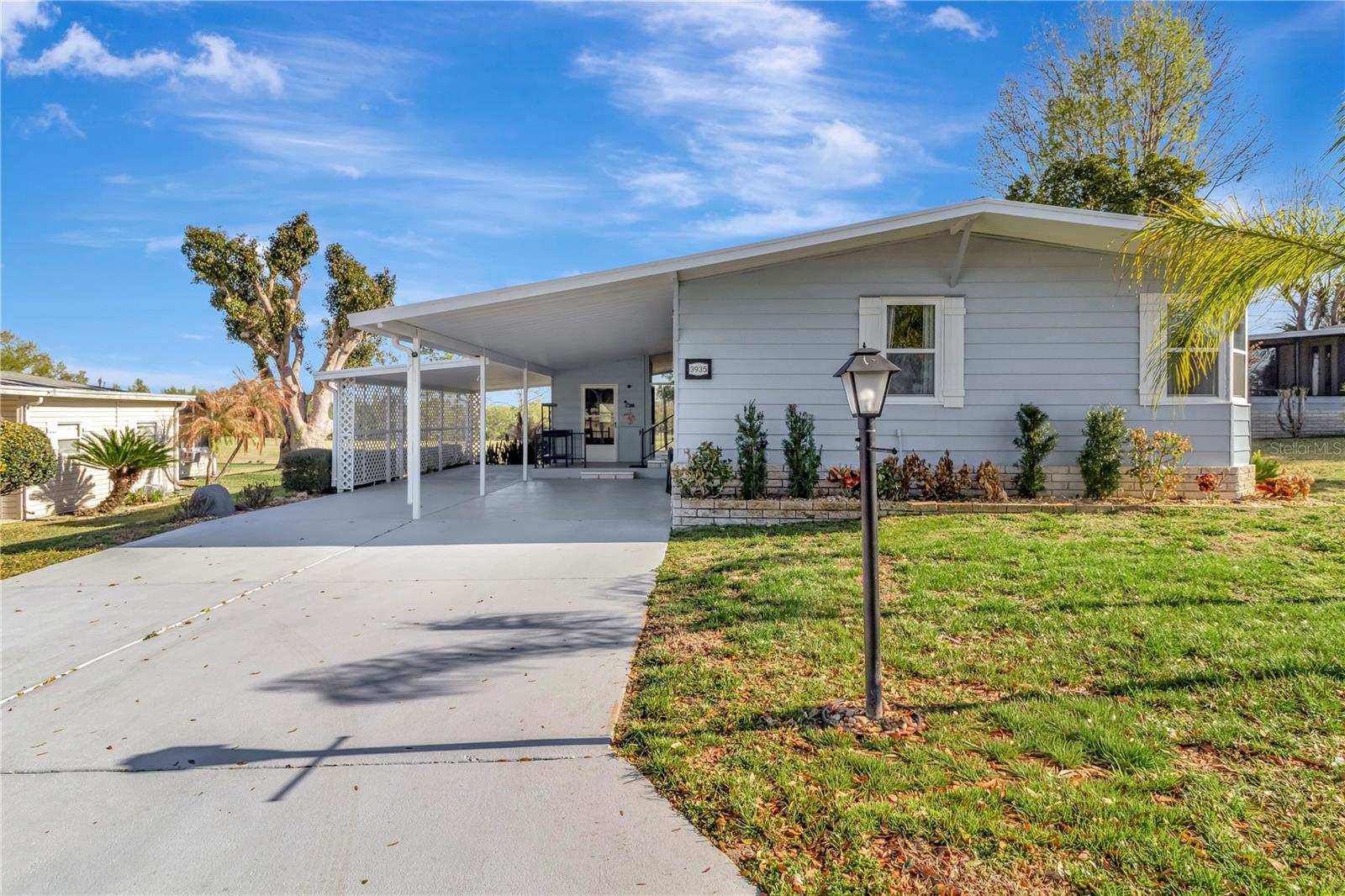 ZELLWOOD STATION COOP MH PARK - Residential