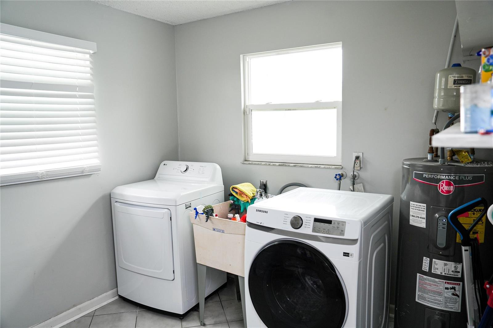 SEBASTIAN HIGHLANDS - Residential