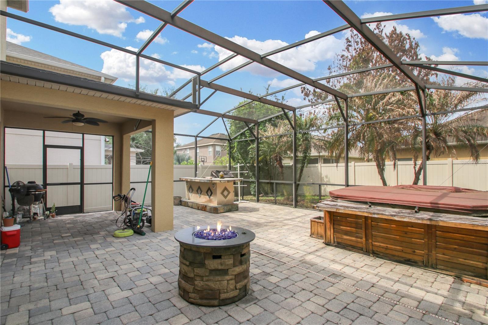 CLIFTON PARK - Residential