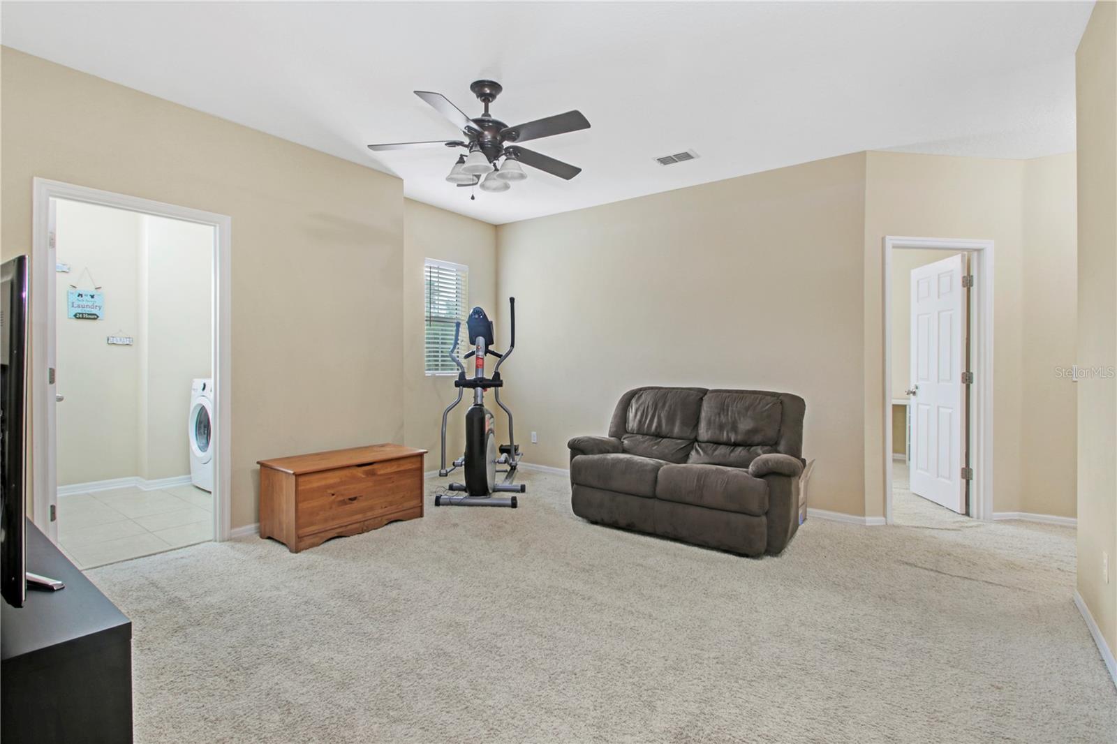 CLIFTON PARK - Residential